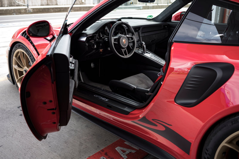 Illustration for article titled Put These Very Good 2019 Porsche 911 GT3 RS Photos In Your Life